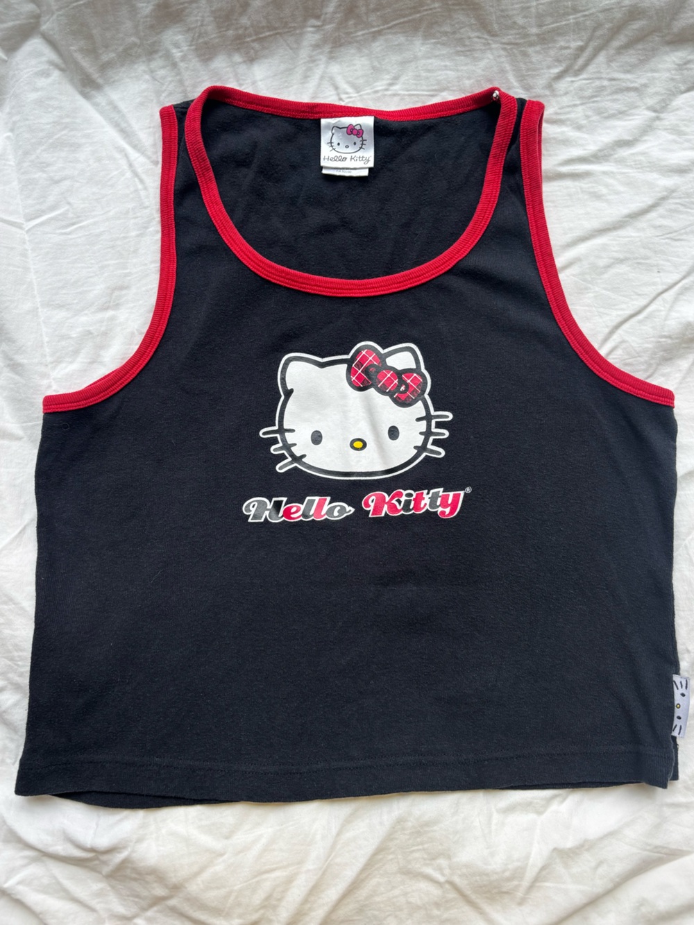 Vintage 2004 Sanrio Hello Kitty Black Red Ringer Tank Top Size L Y2K